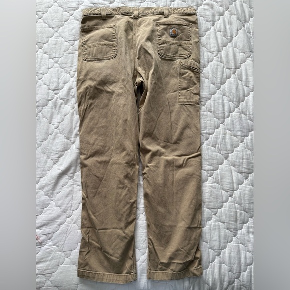 Carhartt Men's Cargo Pants - Khaki loose fit 42x34 - Picture 5 of 8